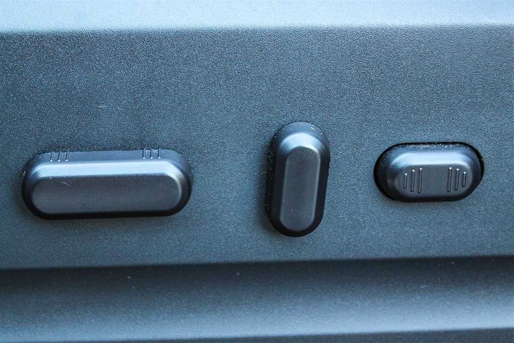 Thumbnail: 2015 Ford Expedition - 24