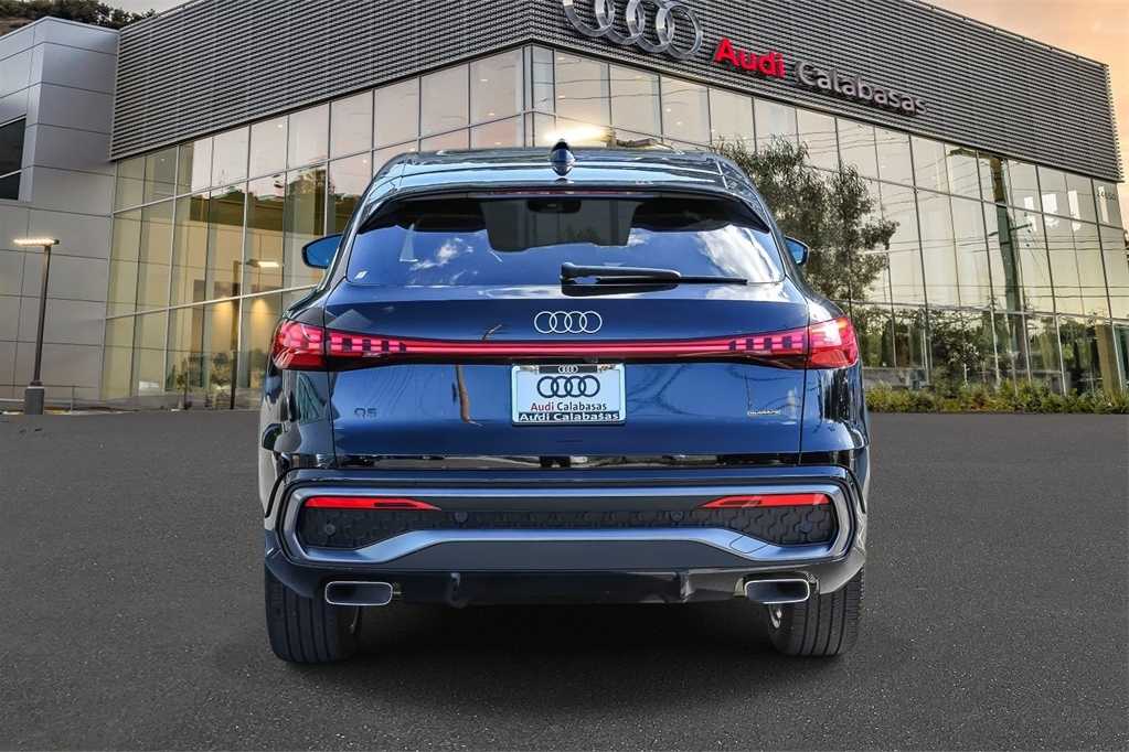 Thumbnail: 2025 Audi Q5 - 3