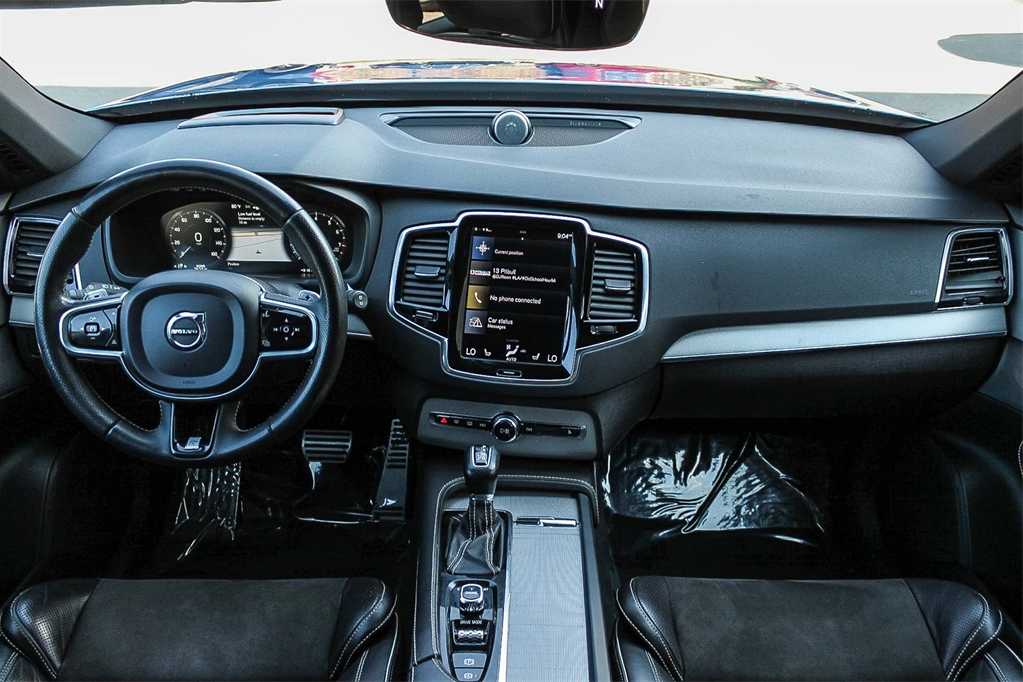 Thumbnail: 2017 Volvo XC90 - 12
