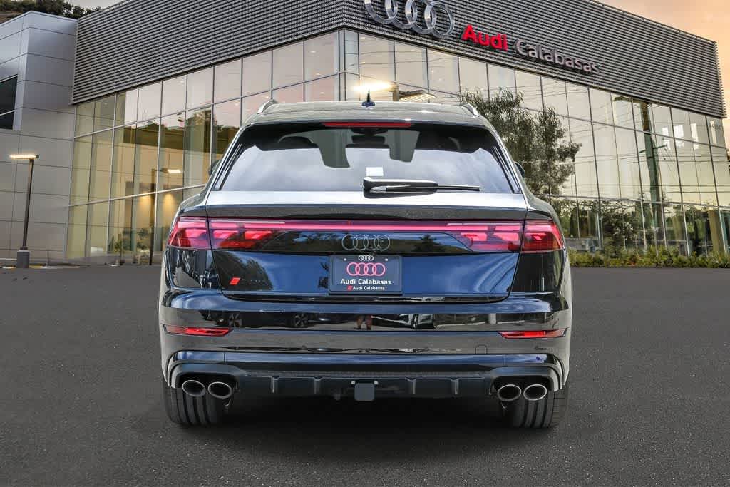 Thumbnail: 2026 Audi SQ8 - 3