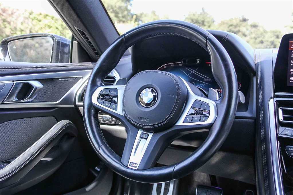 Thumbnail: 2023 BMW 8 Series - 16
