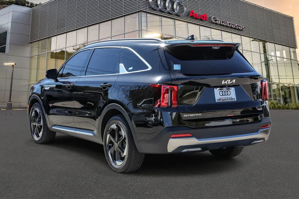 Thumbnail: 2025 Kia Sorento - 2