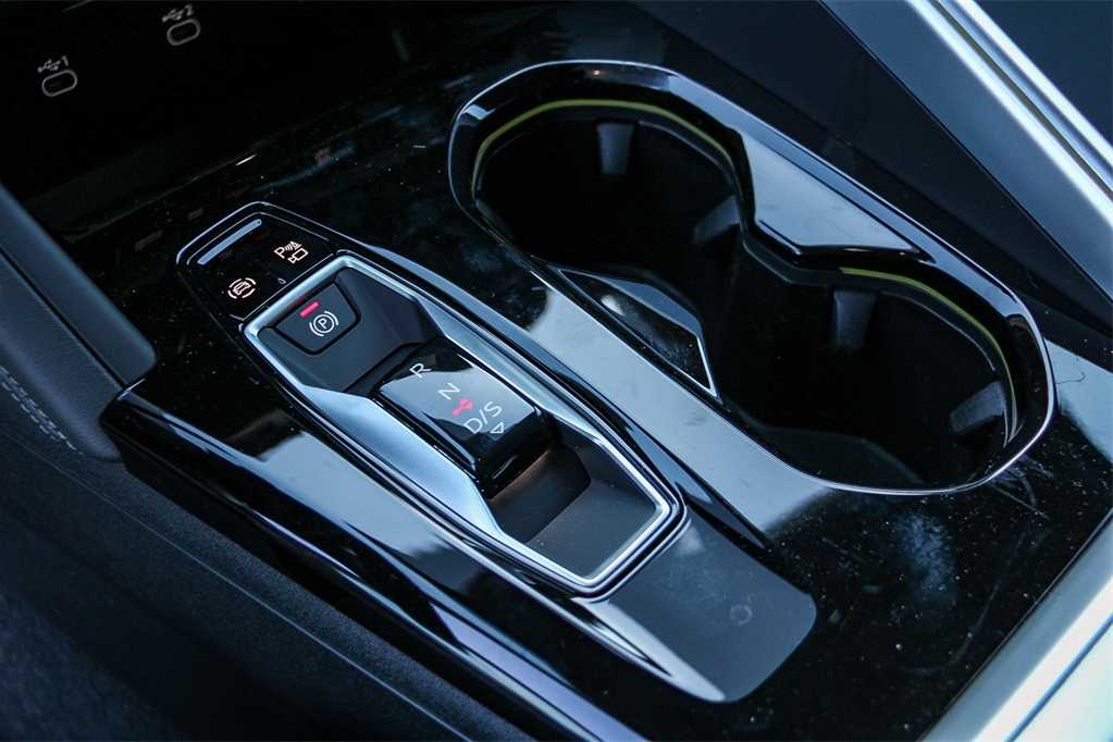 Thumbnail: 2025 Audi Q5 - 20