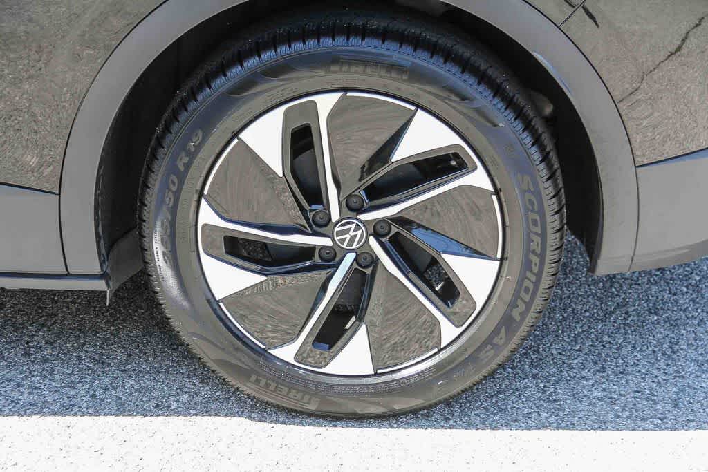 Thumbnail: 2022 Volkswagen ID.4 - 10
