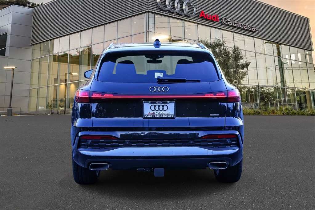 Thumbnail: 2025 Audi Q5 - 3