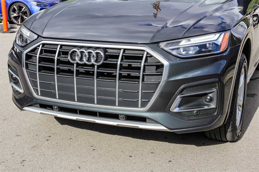 Thumbnail: 2023 Audi Q5 - 8