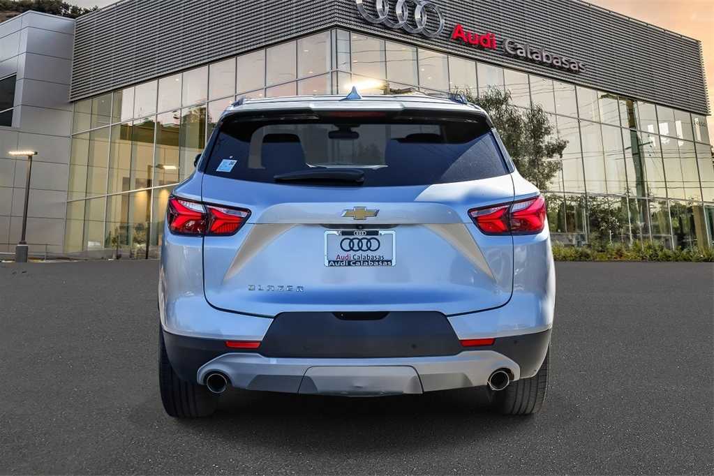 Thumbnail: 2022 Chevrolet Blazer - 3