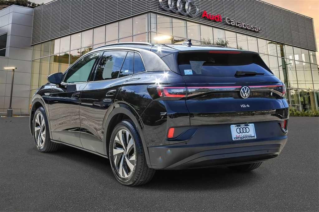 Thumbnail: 2023 Volkswagen ID.4 - 2