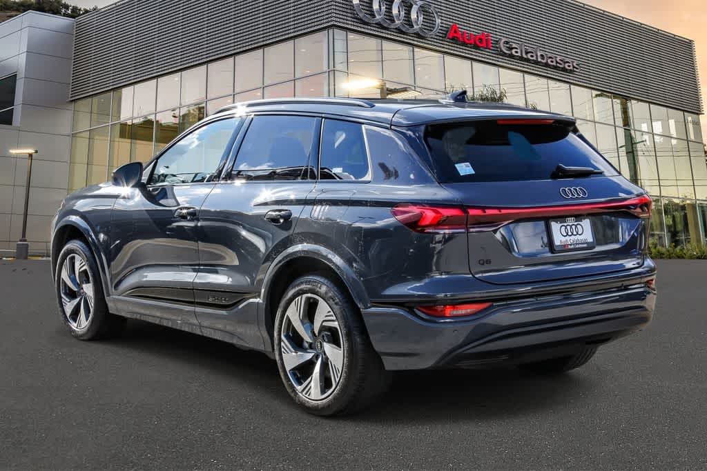 Thumbnail: 2025 Audi Q6 e-tron - 2