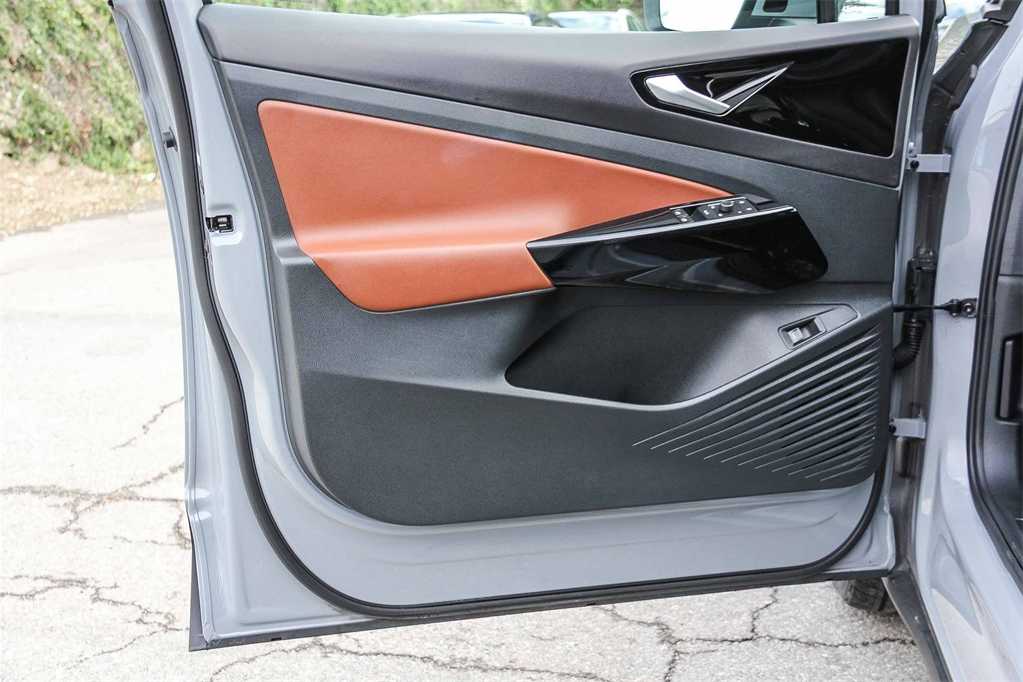 Thumbnail: 2022 Volkswagen ID.4 - 22