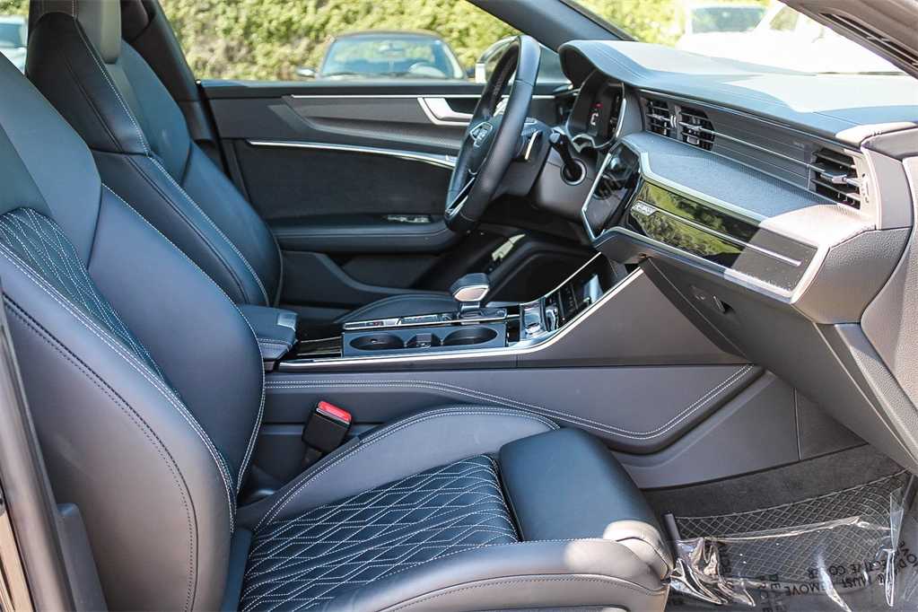Thumbnail: 2022 Audi S7 - 19