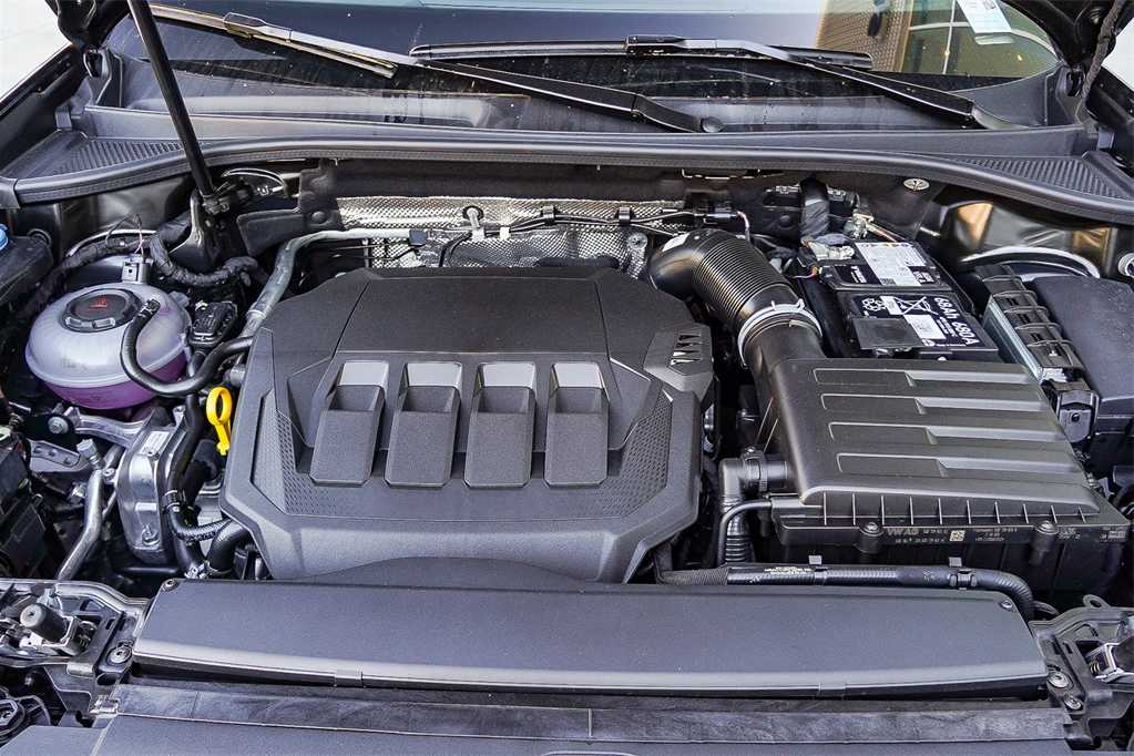 Thumbnail: 2025 Audi Q3 - 30