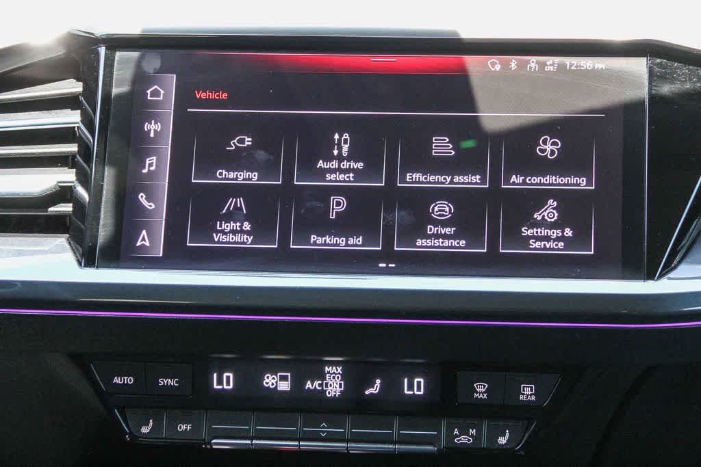 Thumbnail: 2023 Audi Q4 e-tron - 15