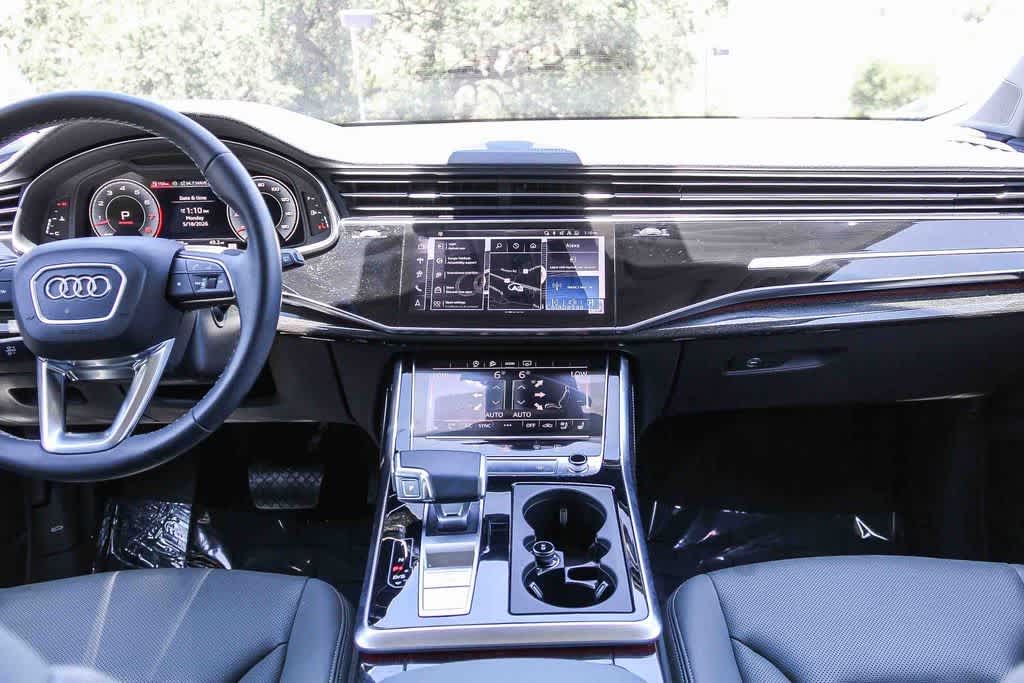 Thumbnail: 2025 Audi Q7 - 13