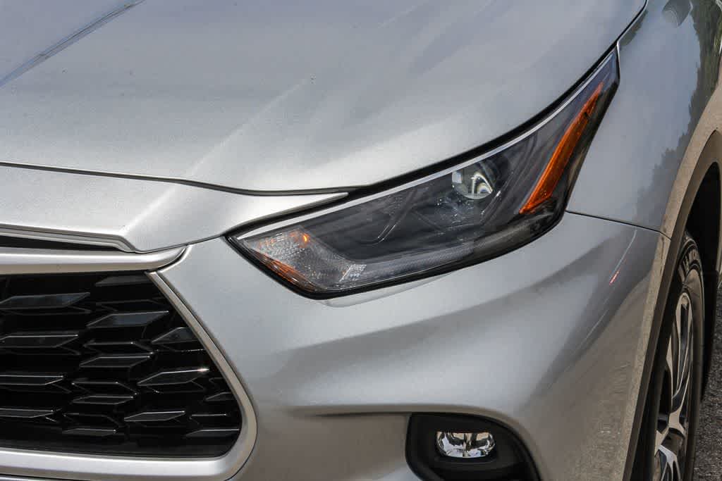 Thumbnail: 2021 Toyota Highlander - 7