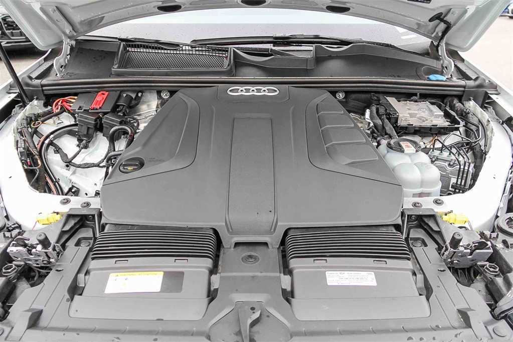 Thumbnail: 2023 Audi Q7 - 27