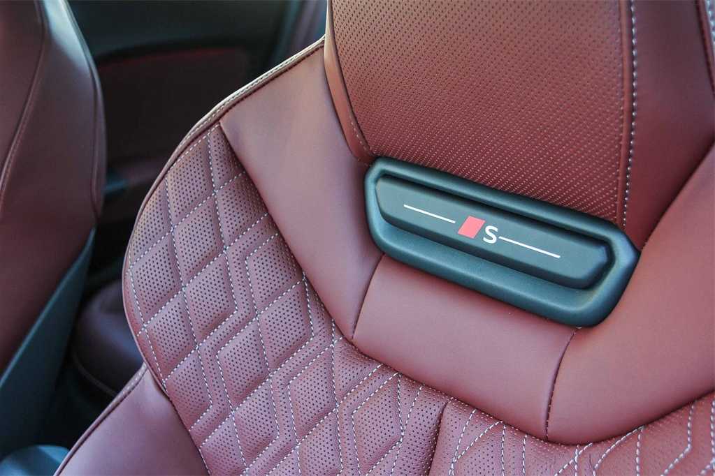 Thumbnail: 2025 Audi S5 - 25