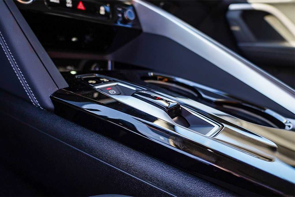 Thumbnail: 2025 Audi Q5 - 25