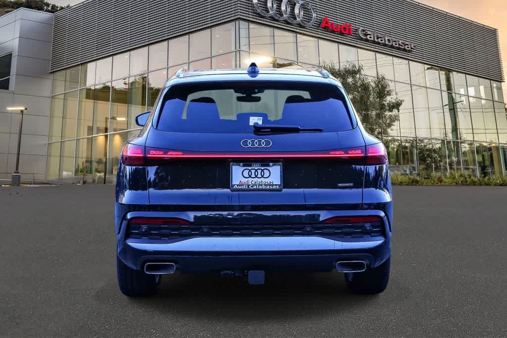 Thumbnail: 2025 Audi Q5 - 3