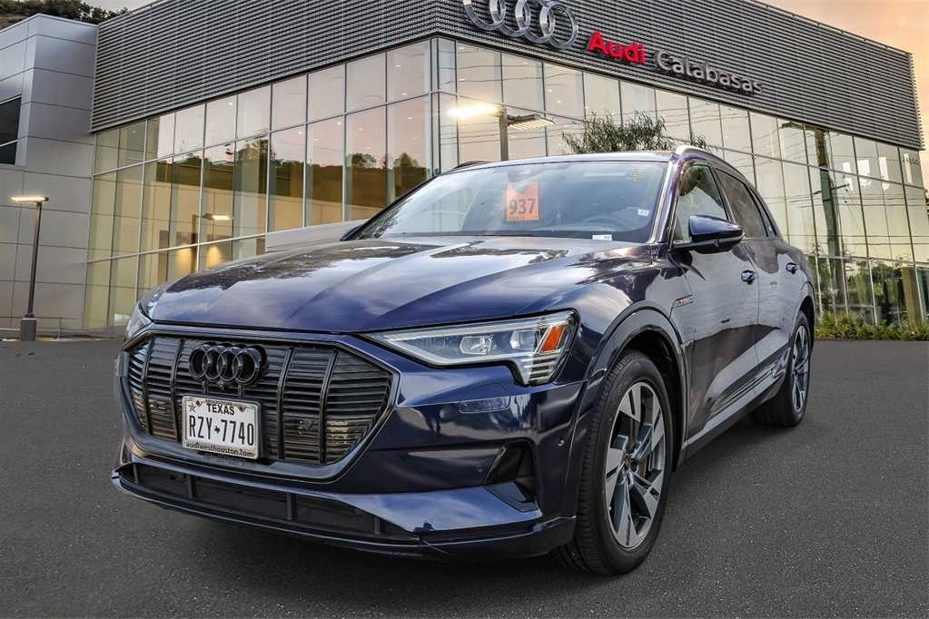 2022 Audi e-tron Premium -
                  Calabasas, CA