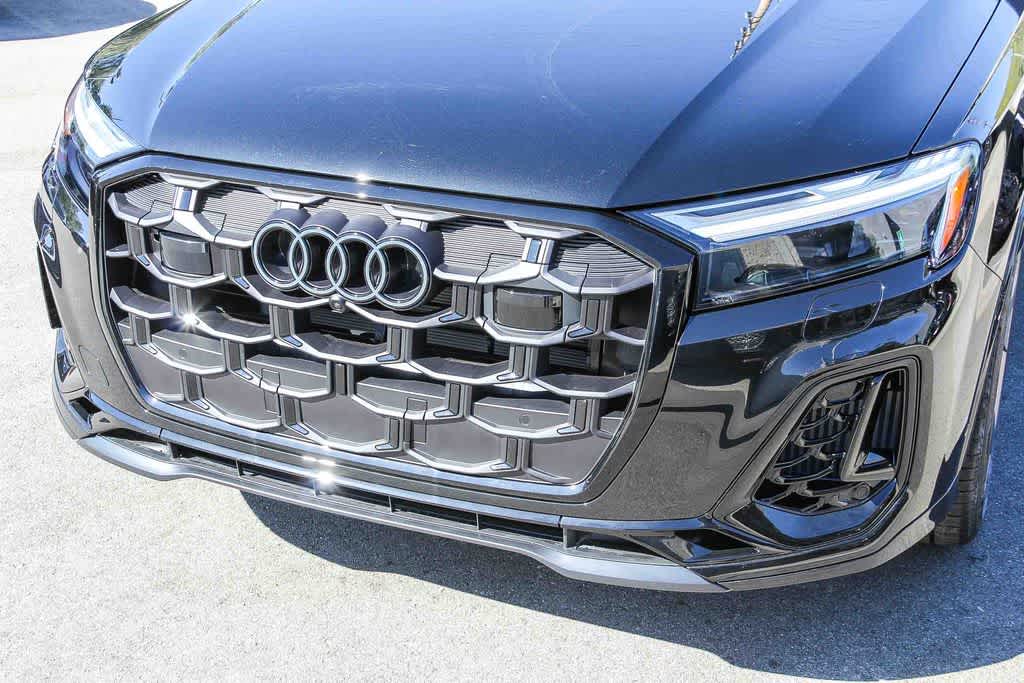 Thumbnail: 2026 Audi Q7 - 8