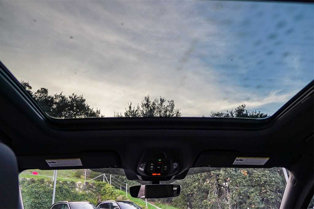 Thumbnail: 2025 Audi Q5 - 18