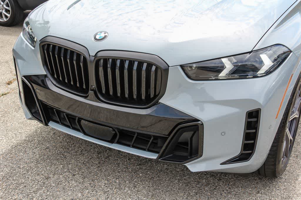 Thumbnail: 2024 BMW X5 - 8