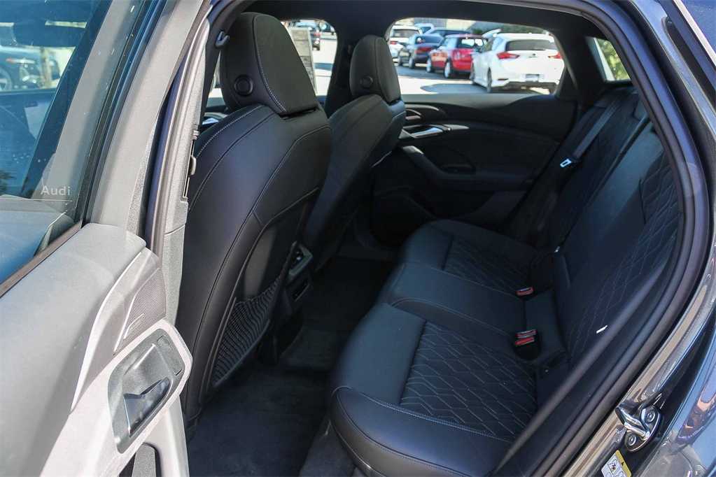 Thumbnail: 2025 Audi e-tron S - 17