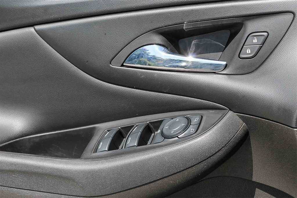 2017 Chevrolet Volt LT 22