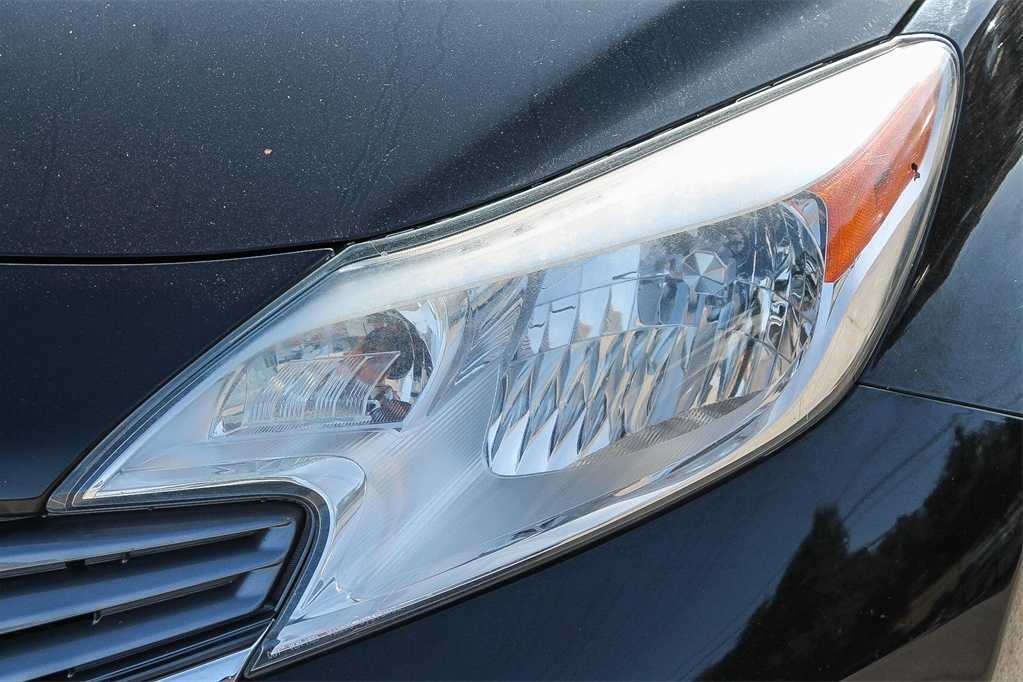 Thumbnail: 2015 Nissan Versa Note - 8