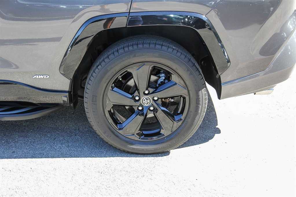 Thumbnail: 2019 Toyota RAV4 - 10