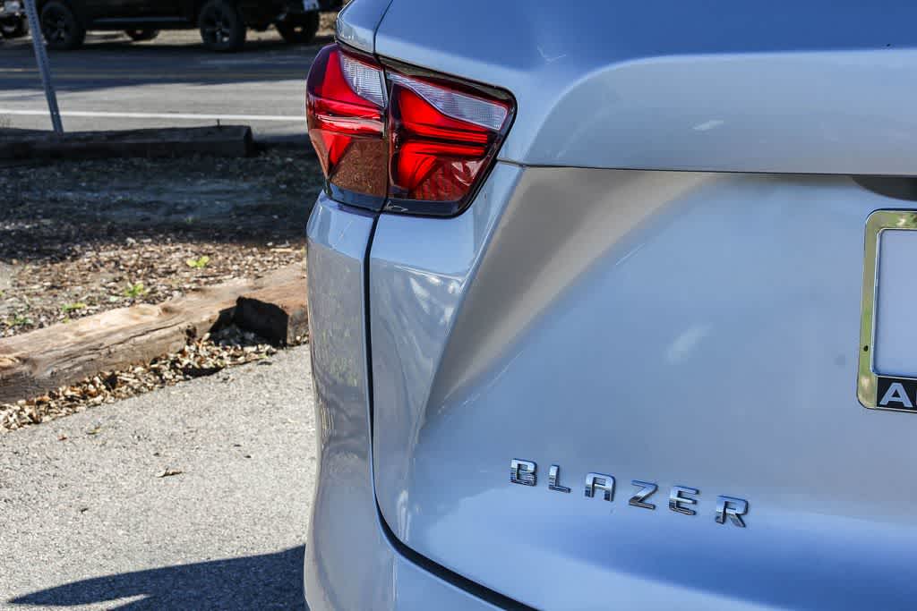 Thumbnail: 2022 Chevrolet Blazer - 11