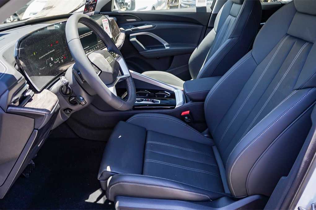 Thumbnail: 2025 Audi Q5 - 20