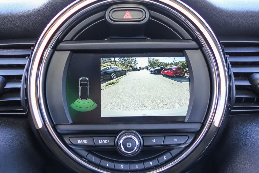 Thumbnail: 2019 MINI Cooper Hardtop - 23