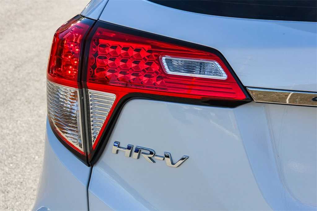 Thumbnail: 2022 Honda HR-V - 11