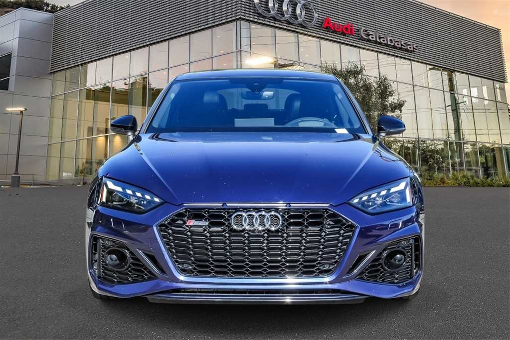 Thumbnail: 2022 Audi RS 5 - 6