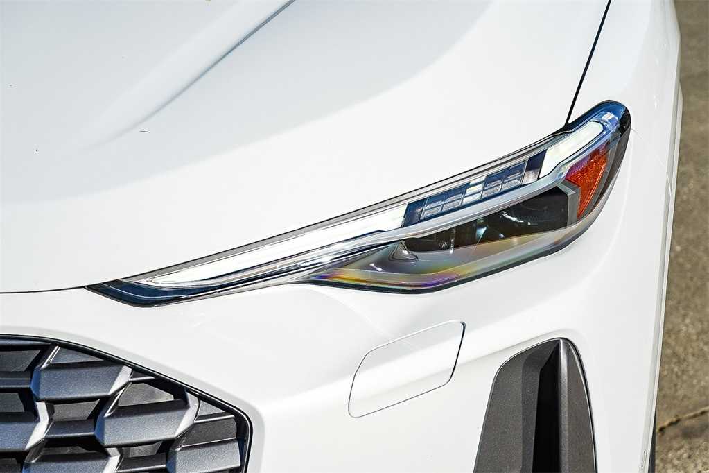 Thumbnail: 2025 Audi Q5 - 8