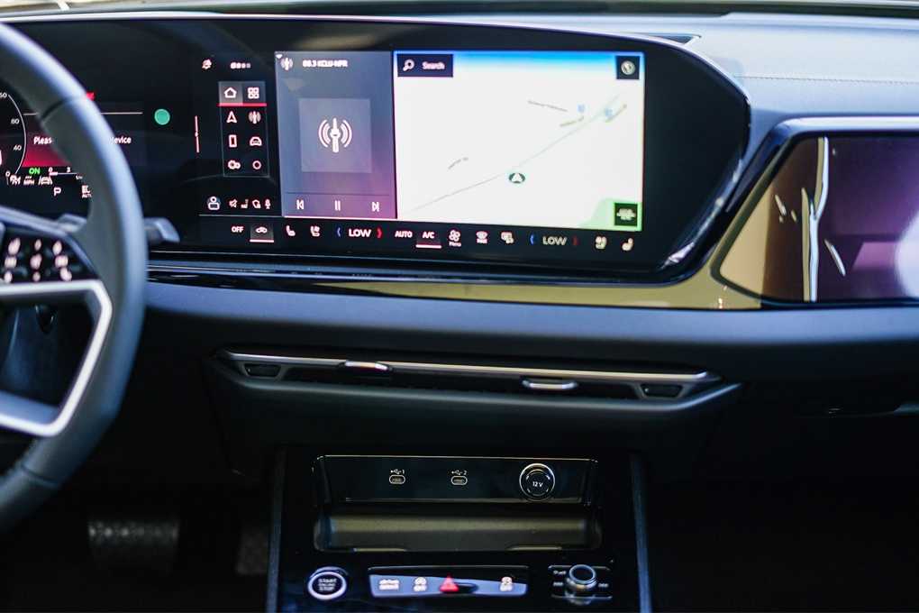 Thumbnail: 2025 Audi A5 - 16