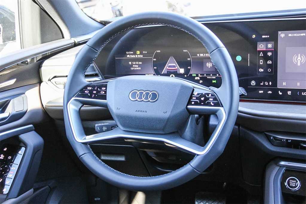 Thumbnail: 2025 Audi Q5 - 16