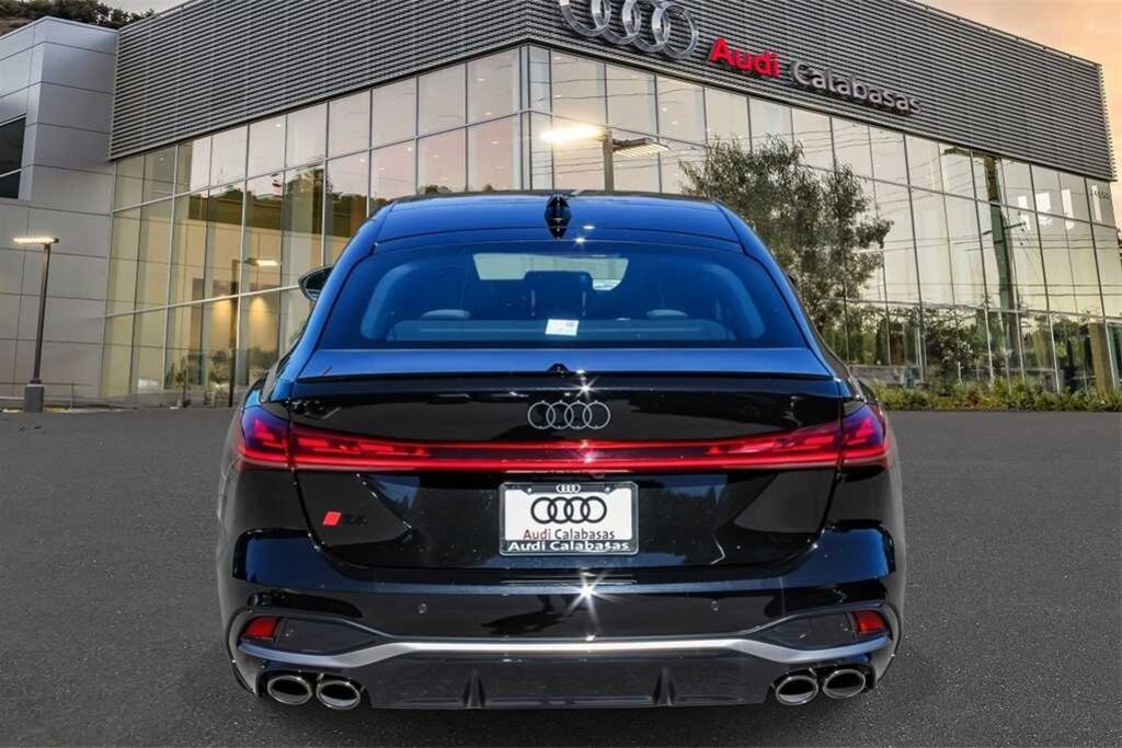 New 2025 Audi All-new S5 3.0T Prestige Hatchback