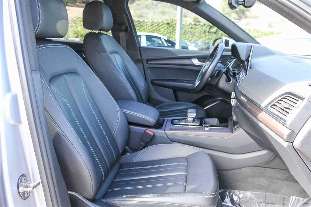 Thumbnail: 2023 Audi Q5 - 18