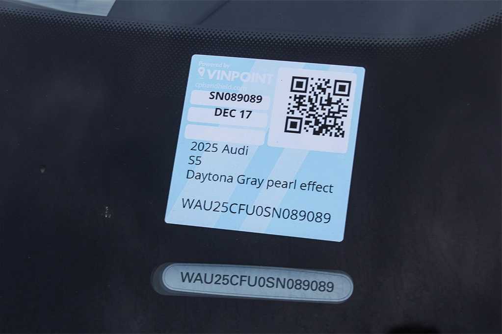 Thumbnail: 2025 Audi S5 - 29