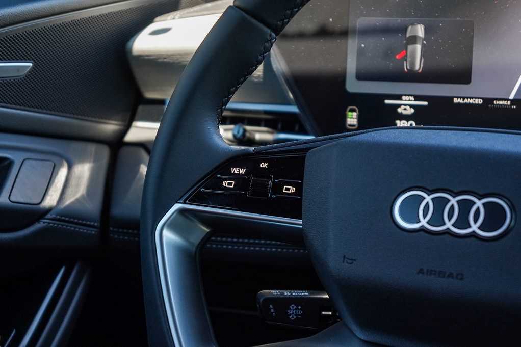 Thumbnail: 2027 Audi Q6 e-tron - 16