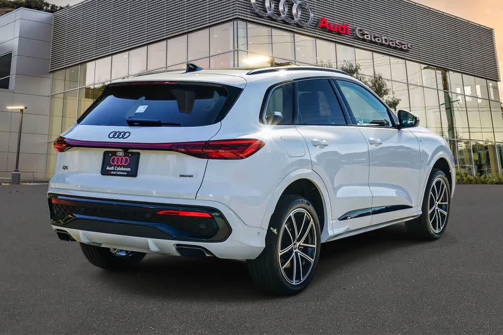 Thumbnail: 2026 Audi Q5 - 4