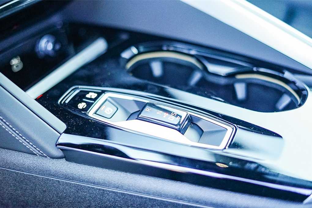 Thumbnail: 2025 Audi Q5 - 19