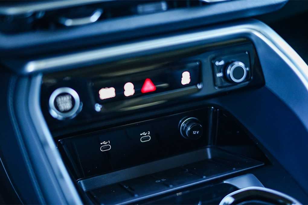 Thumbnail: 2025 Audi Q5 - 23