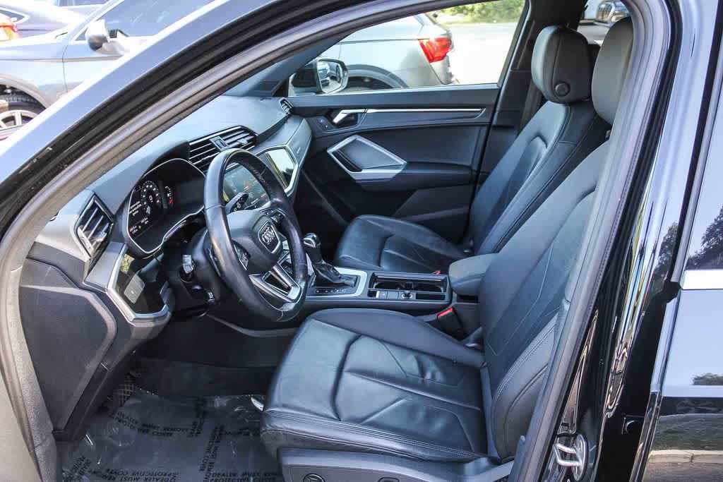 Thumbnail: 2022 Audi Q3 - 19