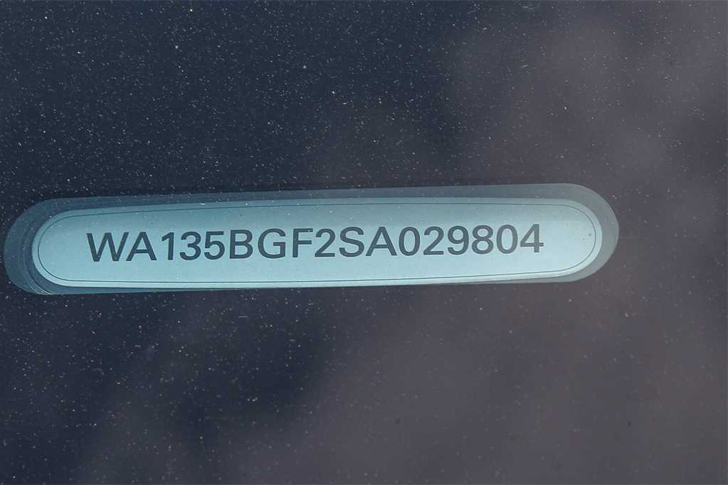 Thumbnail: 2025 Audi SQ6 e-tron - 31