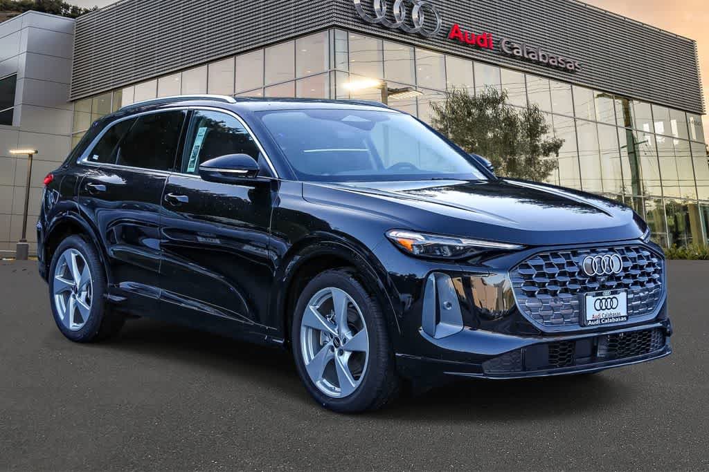 Thumbnail: 2025 Audi Q5 - 5