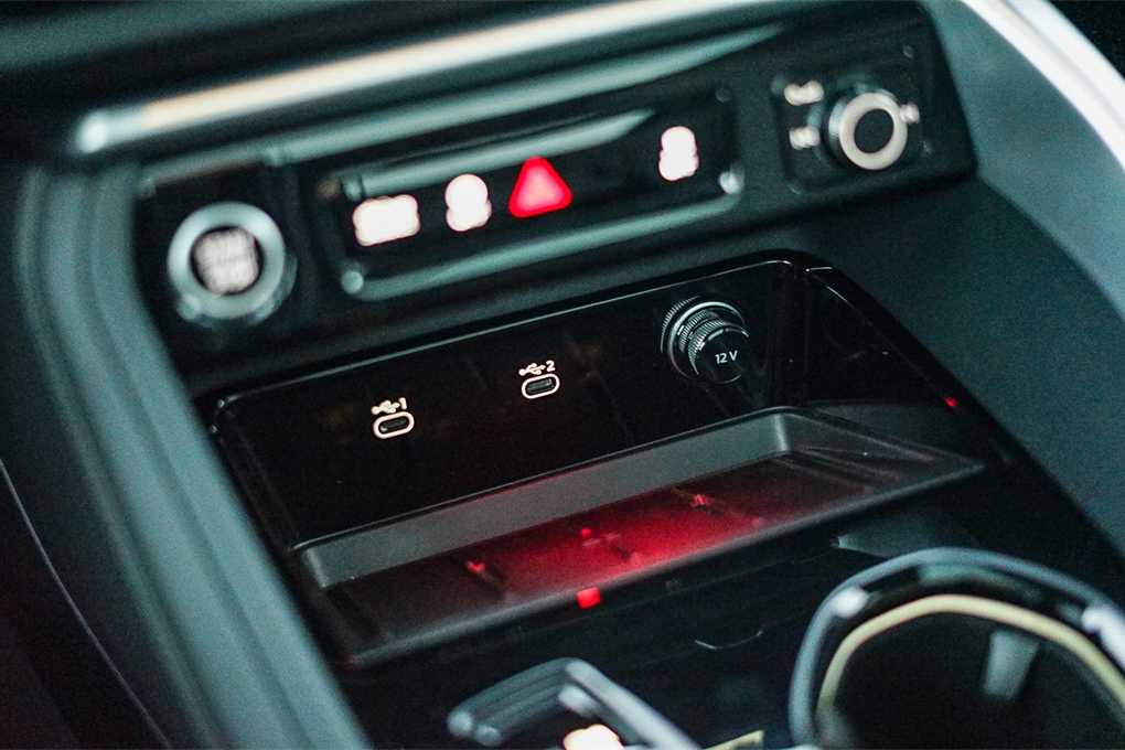 Thumbnail: 2025 Audi Q5 - 24